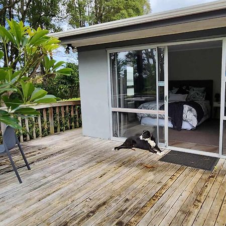 Woodbury Farm Bed and Breakfast Takanini Exteriör bild